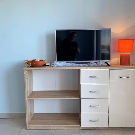 Apartments Beach 3*