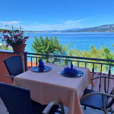 Apartments Beach Penzion Šilo