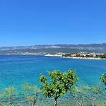 بيت ضيافة Apartments Beach سيلو