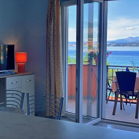 Apartments Beach Guest house