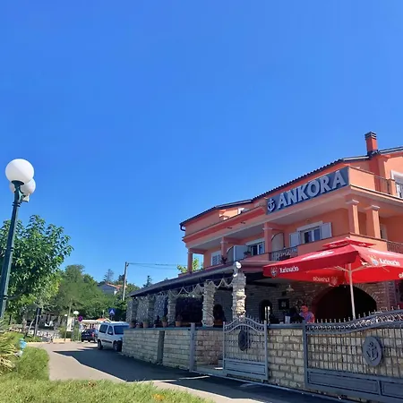 Apartments Beach 게스트하우스 3*