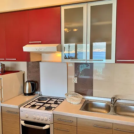 Apartments Beach 3*